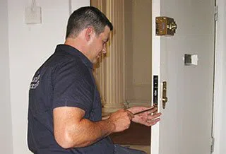 Safe Key Locksmith Service Bronx, NY 718-489-9778 - locksmith-6